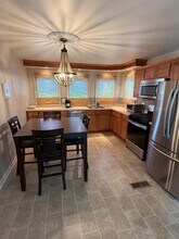 7816 SE Wren Ave in Hobe Sound, FL - Building Photo - Building Photo