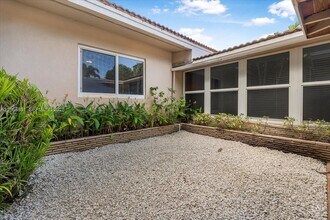 613 NE 17th Terrace in Fort Lauderdale, FL - Building Photo - Building Photo