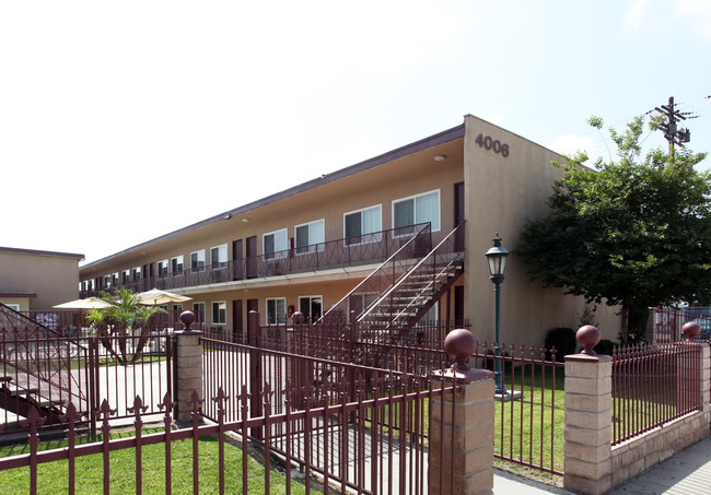 4006 Puente Ave Apartments in Baldwin Park, CA - Building Photo - Building Photo