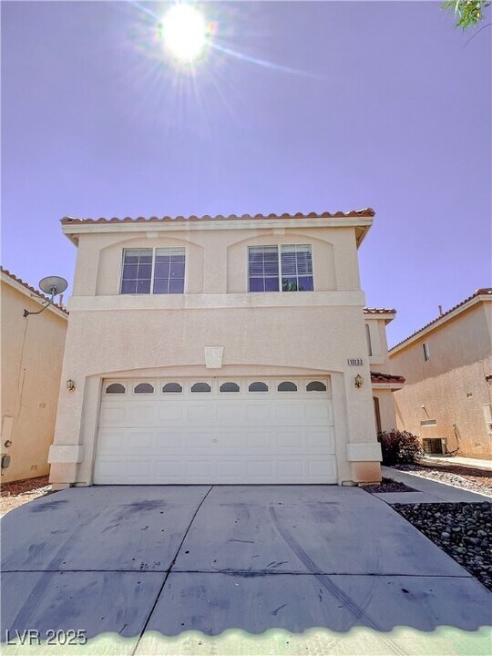 10133 Basalt Hollow Ave in Las Vegas, NV - Building Photo