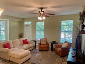 148 Ashley Ct in Jupiter, FL - Building Photo - Building Photo