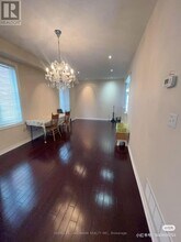 9 Alfred Paterson Dr in Markham, ON - Building Photo - Building Photo