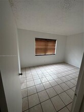 4394 NW 9th Ave in Pompano Beach, FL - Building Photo - Building Photo