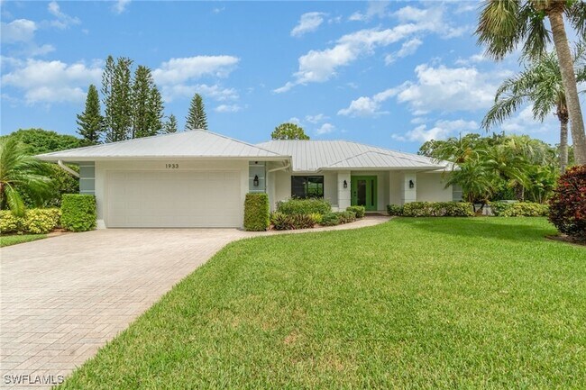 1933 Countess Ct in Naples, FL - Building Photo - Building Photo