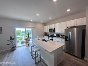 248 Macoun Way in Glassboro, NJ - Building Photo - Building Photo