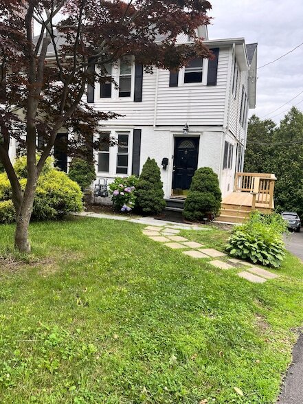 1312 Hope St in Stamford, CT - Building Photo - Building Photo
