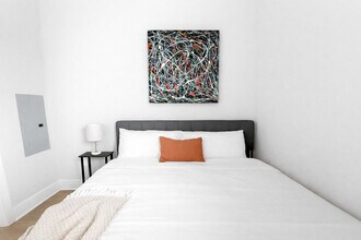 4619 Douglas St in Omaha, NE - Building Photo - Building Photo