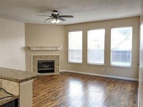 8029 Spring Peaks Dr in Plano, TX - Building Photo - Building Photo