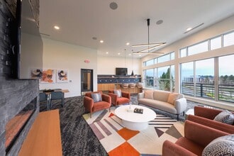 Hana Apartments in Hillsboro, OR - Building Photo - Building Photo