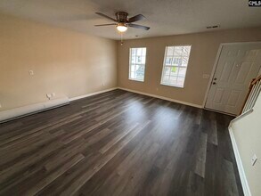 107 Chapelwood Dr in Columbia, SC - Building Photo - Building Photo