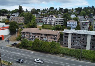 2850 15th Ave W in Seattle, WA - Building Photo - Building Photo