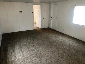 421 N 200 W St in Tooele, UT - Building Photo - Building Photo