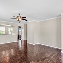 78 Marcel Ln in Schaumburg, IL - Building Photo - Building Photo