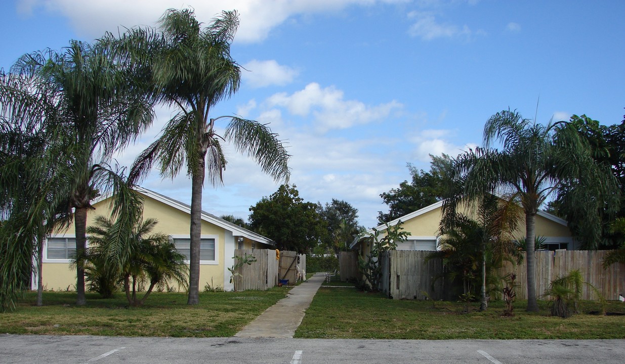 On the water with new dock and pool 700k upgr in Lake Park, FL - Building Photo