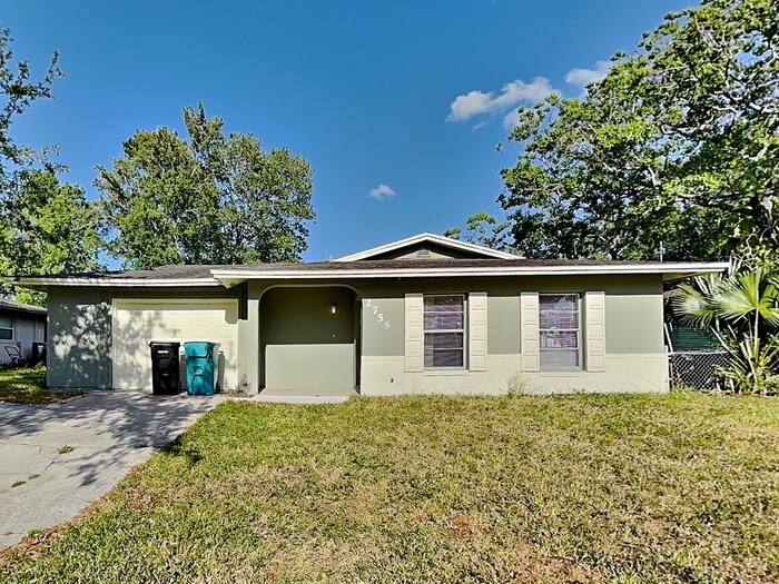 2755 Ravenall Ave in Orlando, FL - Building Photo