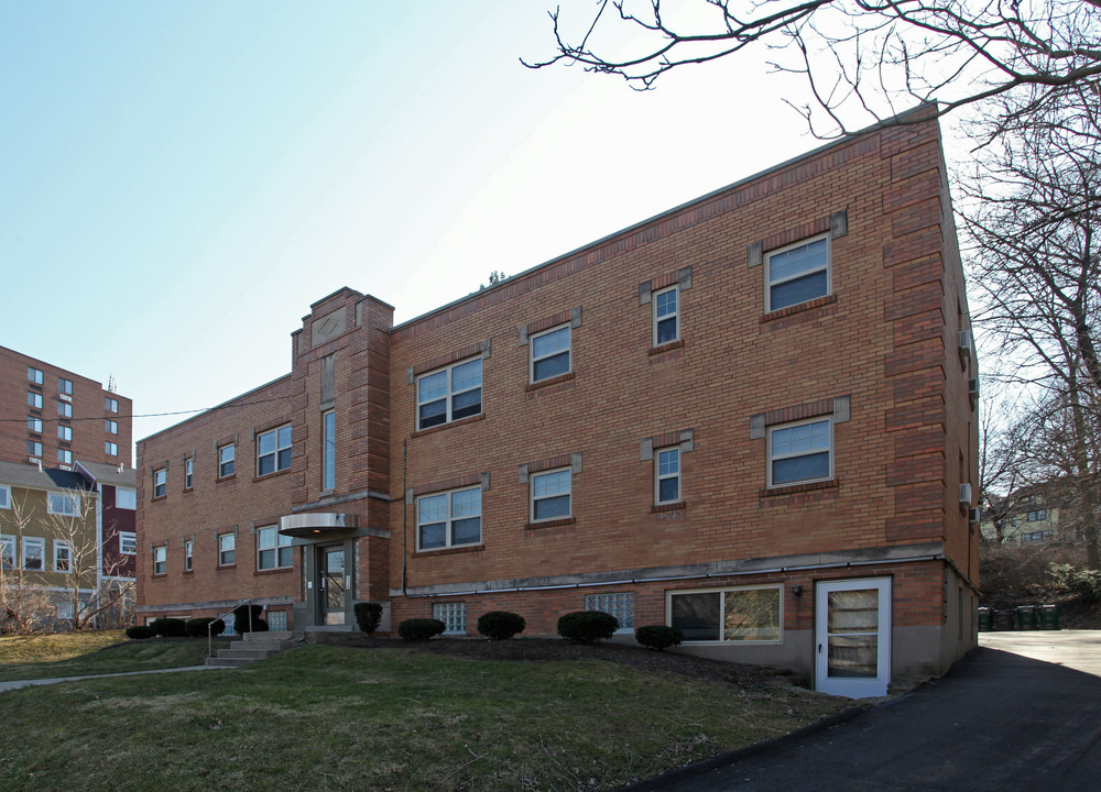 600 Torrence Ln in Cincinnati, OH - Foto de edificio