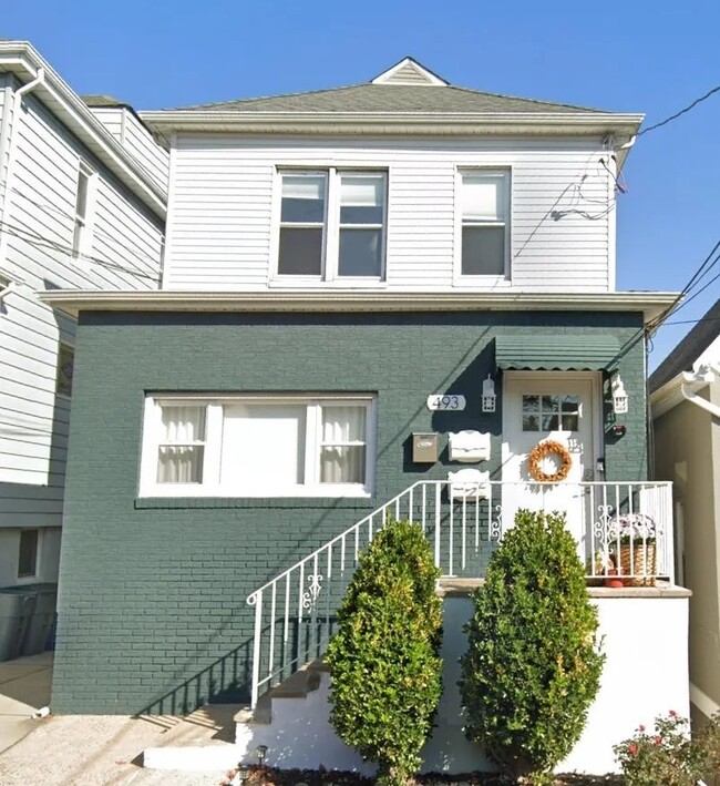 493 Morningside Ave, Unit 3