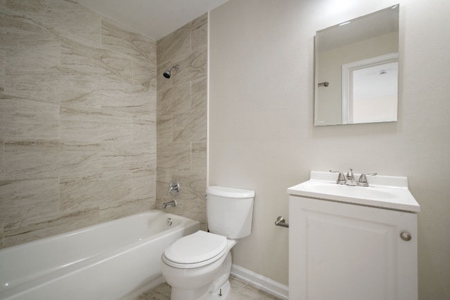 8 S Reed Ave in Mobile, AL - Building Photo - Building Photo