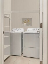 307 Millstone Ct in Poinciana, FL - Building Photo - Building Photo