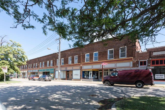 331-355 Center St in Ashtabula, OH - Building Photo - Building Photo