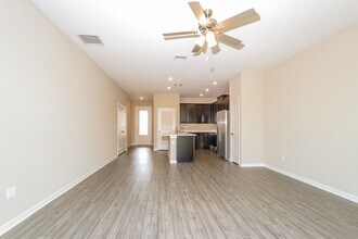 1723 Party Pl in Fort Pierce, FL - Building Photo - Building Photo