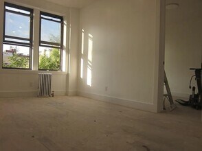 198 Wilson St in Brooklyn, NY - Building Photo - Building Photo