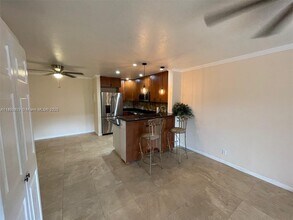 11378 Royal Palm Blvd in Coral Springs, FL - Building Photo - Building Photo