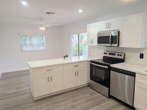 10920 Gable St in Boca Raton, FL - Foto de edificio - Building Photo