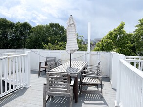 46 Cameron St, Unit 2 in Brookline, MA - Building Photo - Building Photo