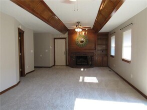 936 W Tesio Way in Mustang, OK - Building Photo - Building Photo