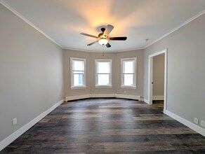 82 North St, Unit 1 in Medford, MA - Building Photo - Building Photo