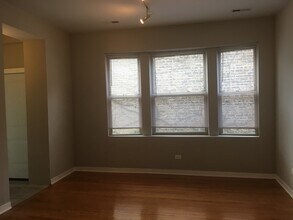 4740 N Malden St, Unit 1F in Chicago, IL - Building Photo - Building Photo