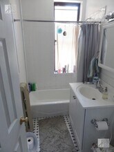 1342 Commonwealth Ave in Boston, MA - Building Photo - Building Photo
