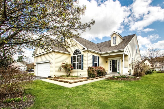 property at 30 Wanoma Cir