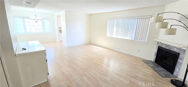 property at 630 W Dryden St