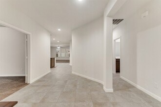 1419 Fox Hollow Rd in Krum, TX - Building Photo - Building Photo