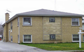 622 S Wisconsin Ave in Addison, IL - Building Photo - Building Photo