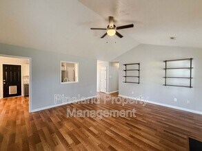 118 Cypress Dr in Raeford, NC - Building Photo - Building Photo