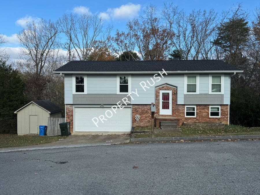 307 Branchwood Cir in Chattanooga, TN - Building Photo