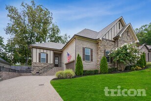 162 Cobbler Cir in Hendersonville, TN - Building Photo