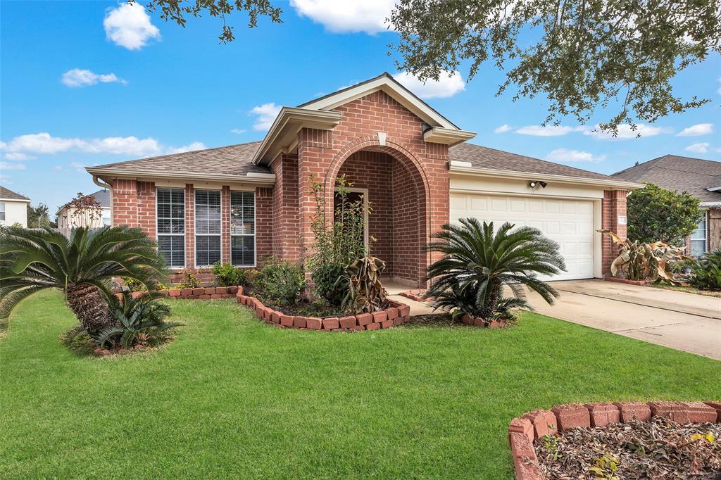 16906 Evening Run Ln in Richmond, TX - Building Photo