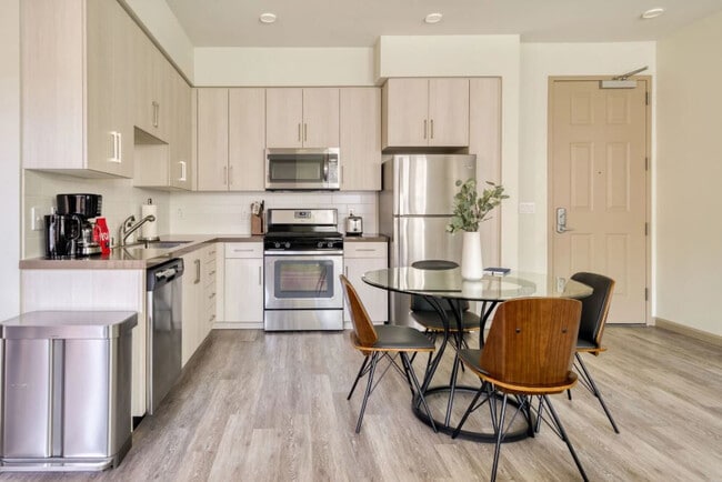 The Mason in Pleasanton, CA - Building Photo - Building Photo