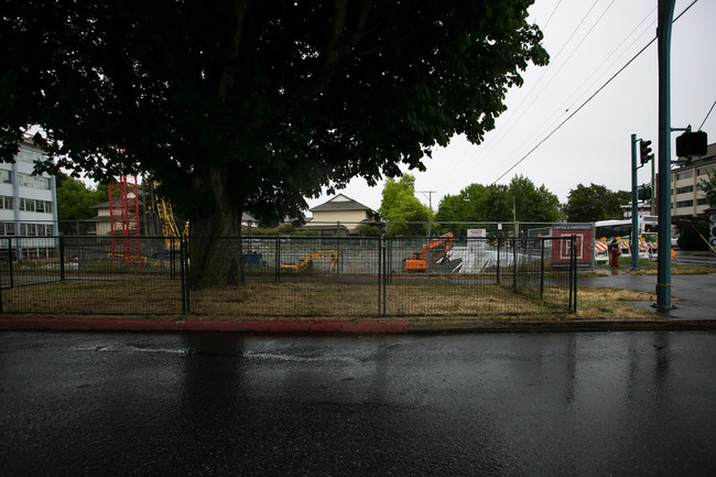 The Wade in Victoria, BC - Building Photo - Building Photo