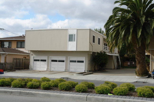 921 Huntington Ave in San Bruno, CA - Building Photo - Building Photo