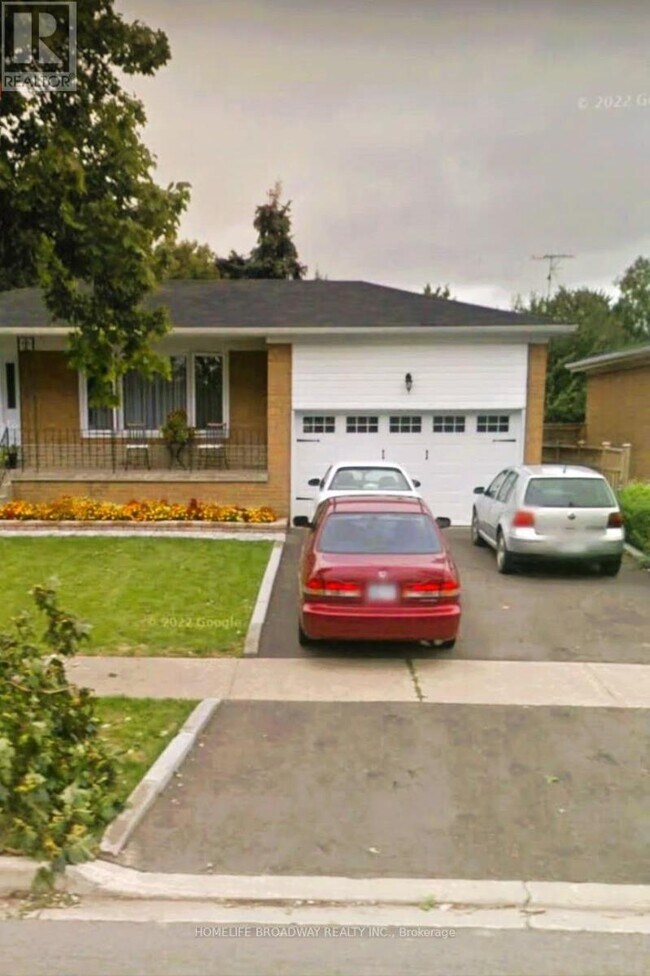 3507 Monica Dr in Mississauga, ON - Building Photo - Building Photo