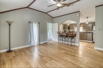 10357 Goldspier Dr in Bristol, VA - Building Photo - Building Photo