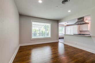 7017 Willis Ave in Fort Worth, TX - Building Photo - Building Photo