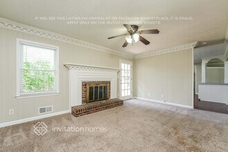 5177 Manitu Ct SW in Lilburn, GA - Foto de edificio - Building Photo