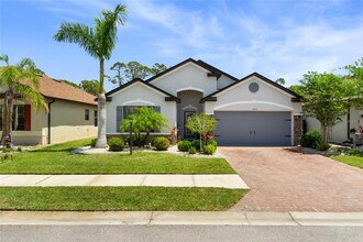 15193 Mille Fiore Blvd in Port Charlotte, FL - Building Photo - Building Photo