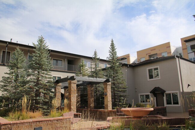 2800 Aurora Ave in Boulder, CO - Building Photo - Building Photo